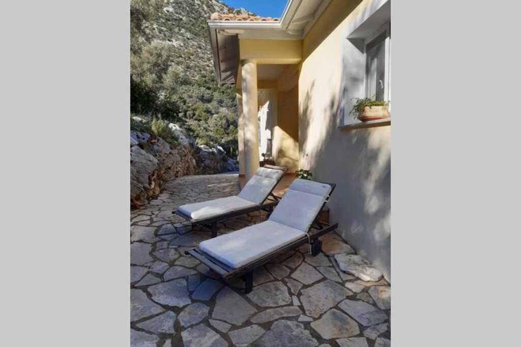 Villa Sunrise With Stunning Views And Private Pool Katokhorion  Exterior foto